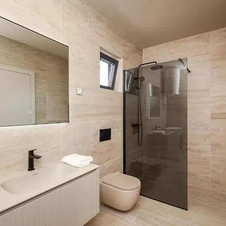 Appartement Beautiful In With Wifi