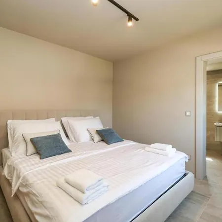Appartement Beautiful In With Wifi